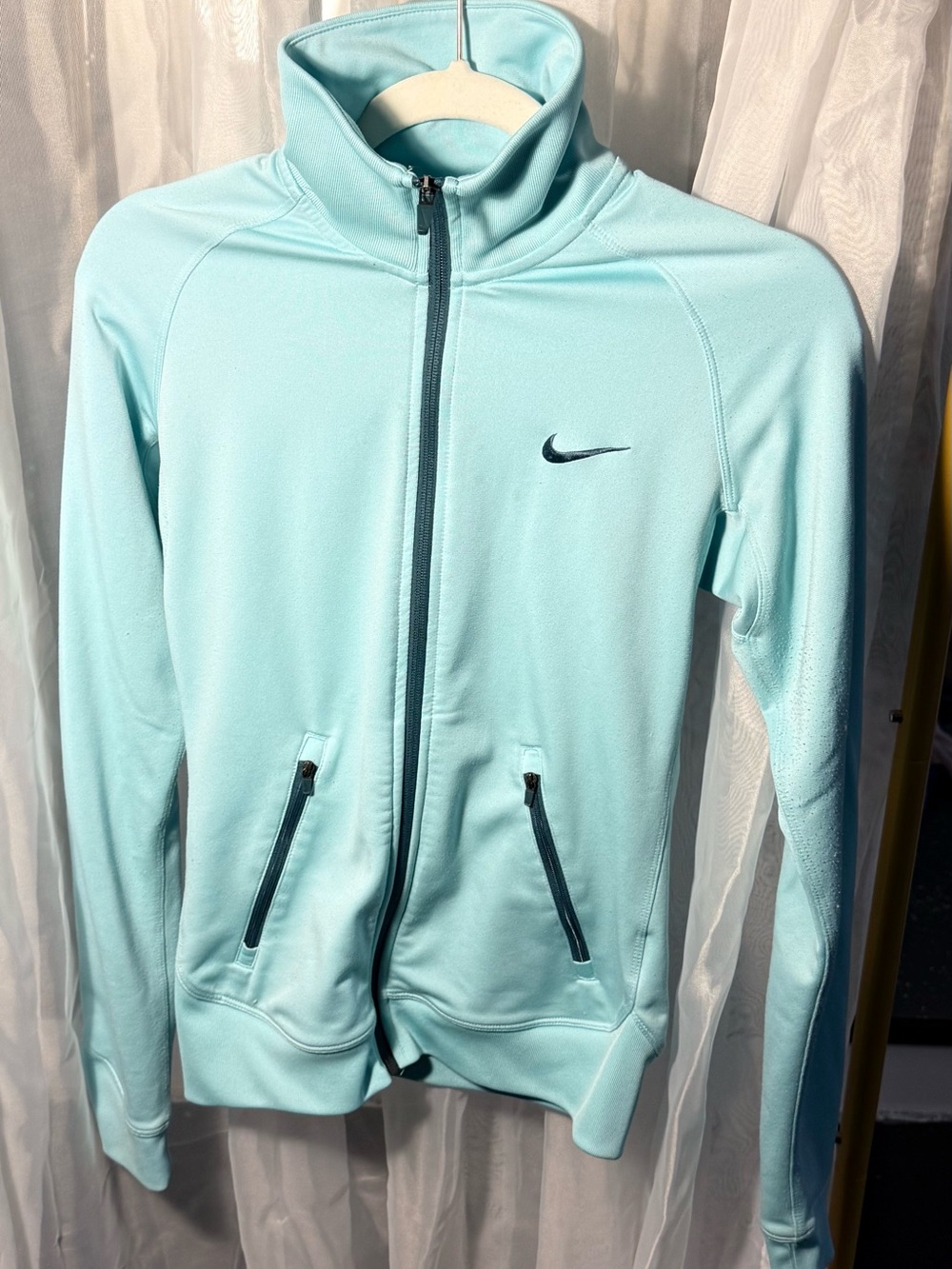 Nike Aqua Dri-FIT Performance Top